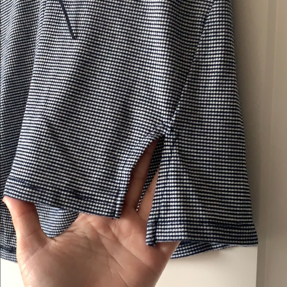 Lace-Up Tank - Picture 4 of 5